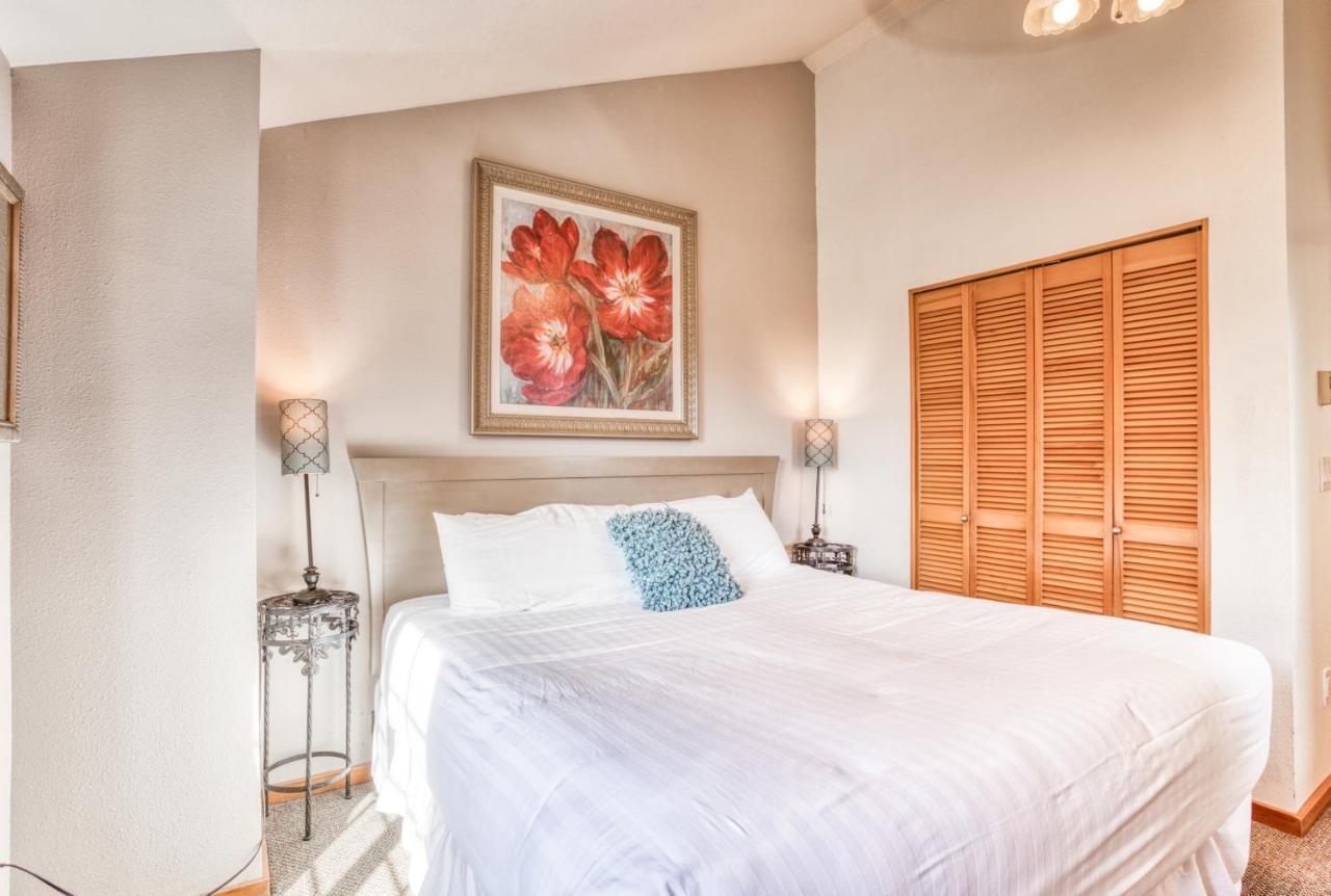 Beaches Inn | Orca Bay Townhouse 캐논비치 외부 사진