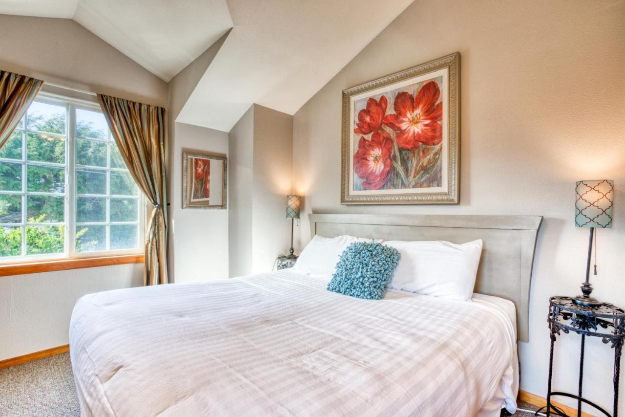 Beaches Inn | Orca Bay Townhouse 캐논비치 외부 사진